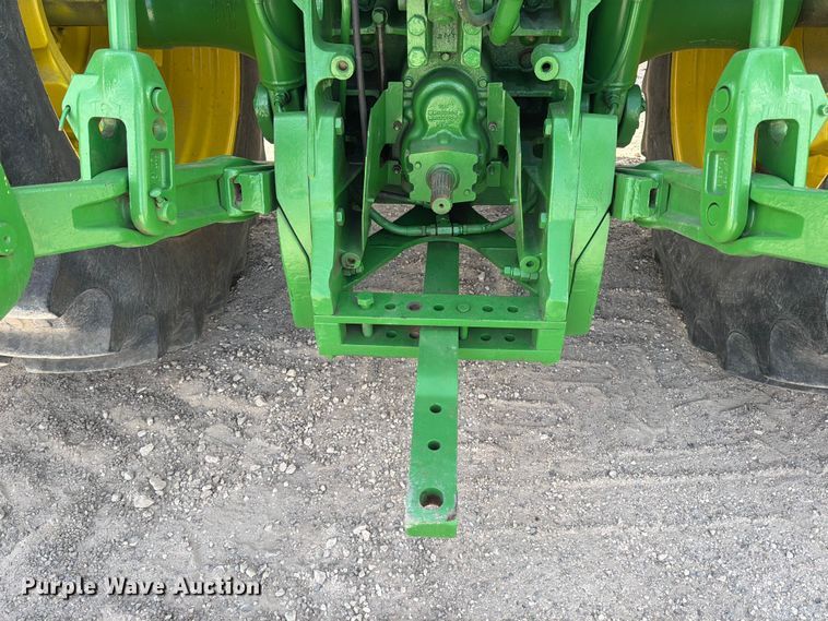 image for item ED5186 2005 John Deere 8220 MFWD tractor