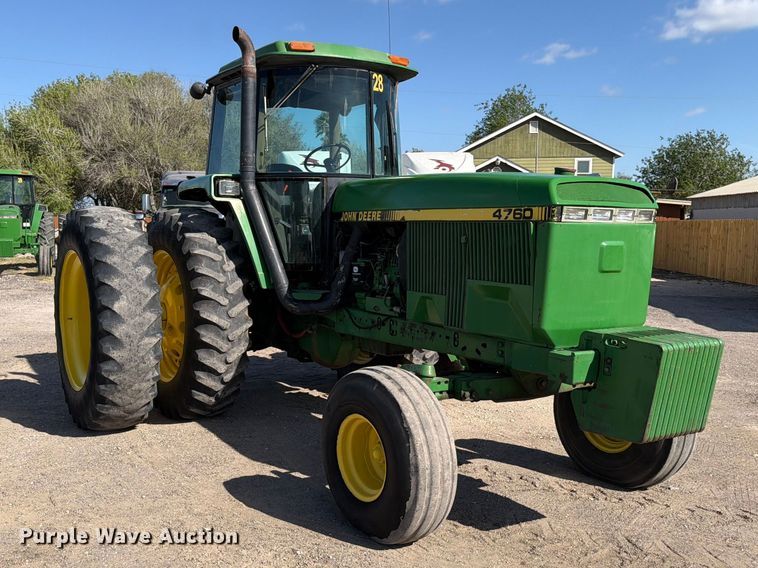 image for item ED5187 1993 John Deere 4760 tractor