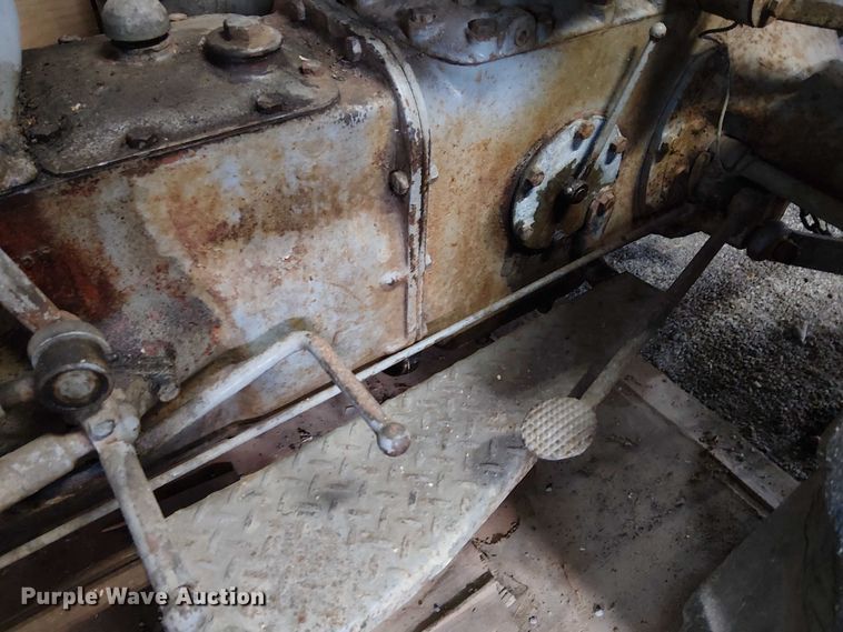 image for item EE5210 1950 Ferguson TO20 tractor