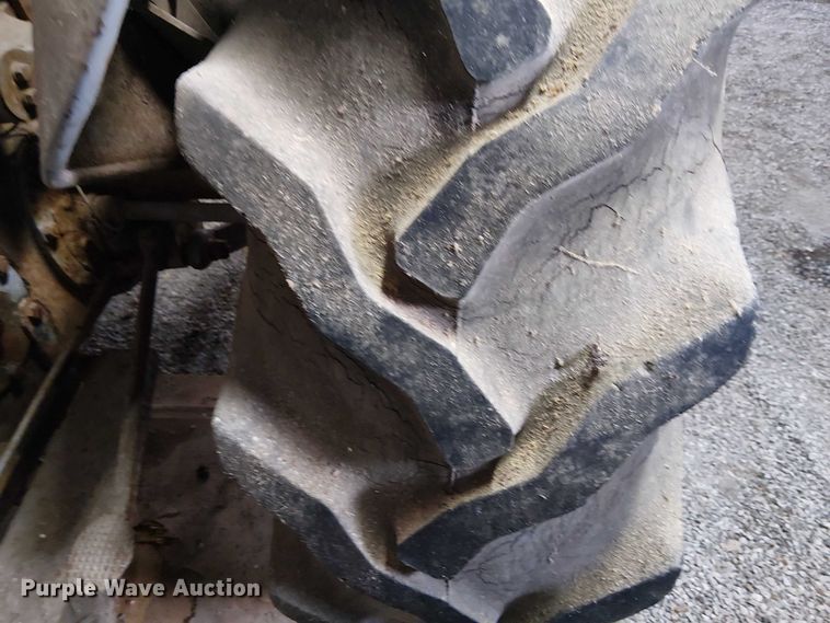 image for item EE5210 1950 Ferguson TO20 tractor