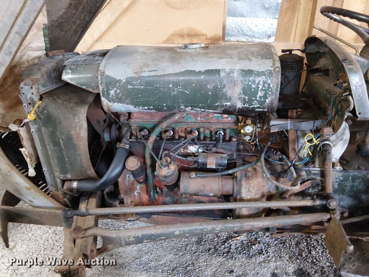 image for item EE5211 1951 Ferguson TO20 tractor