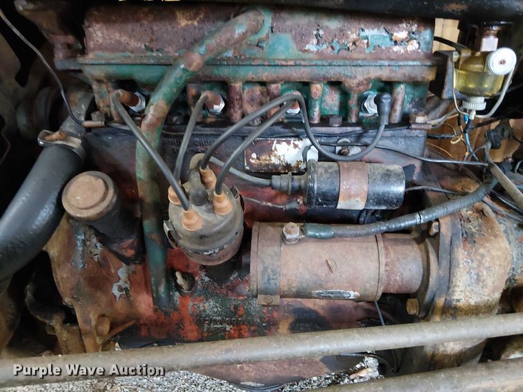 image for item EE5211 1951 Ferguson TO20 tractor