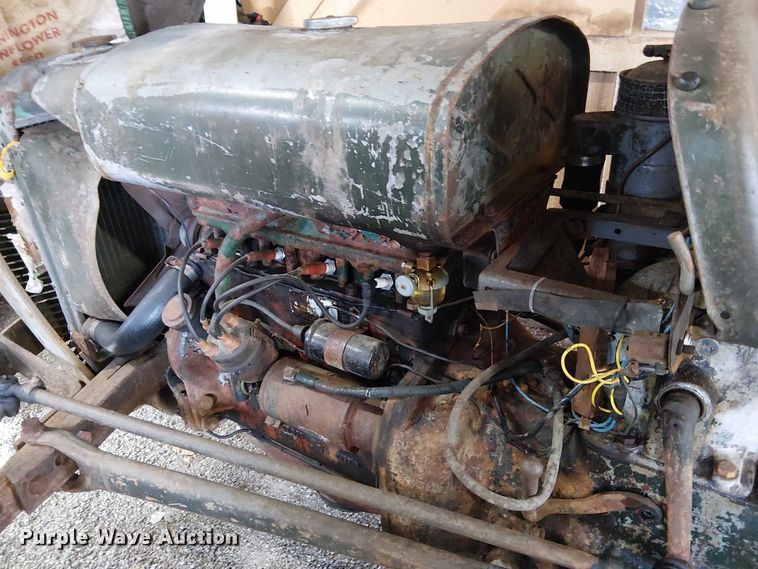 image for item EE5211 1951 Ferguson TO20 tractor