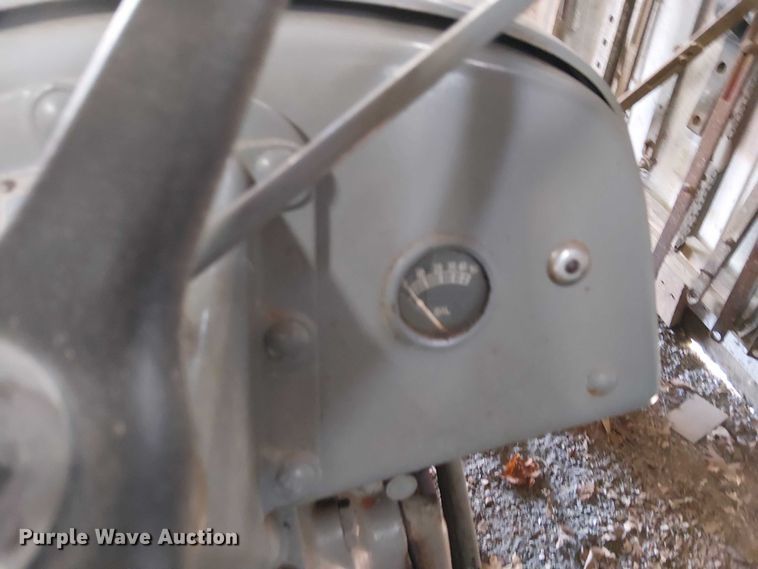 image for item EE5212 1950 Ferguson T020 tractor