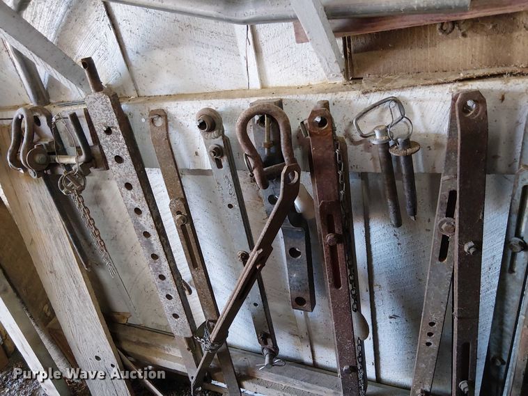 image for item EE5217 Tractor parts