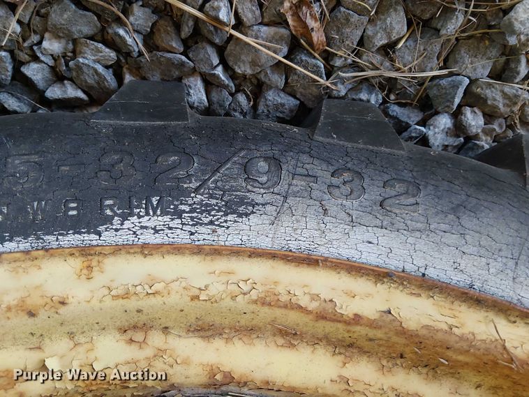 image for item EE7972 John Deere H tractor