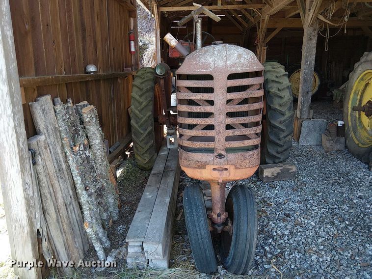 image for item EE7976 Massey Harris 30 tractor