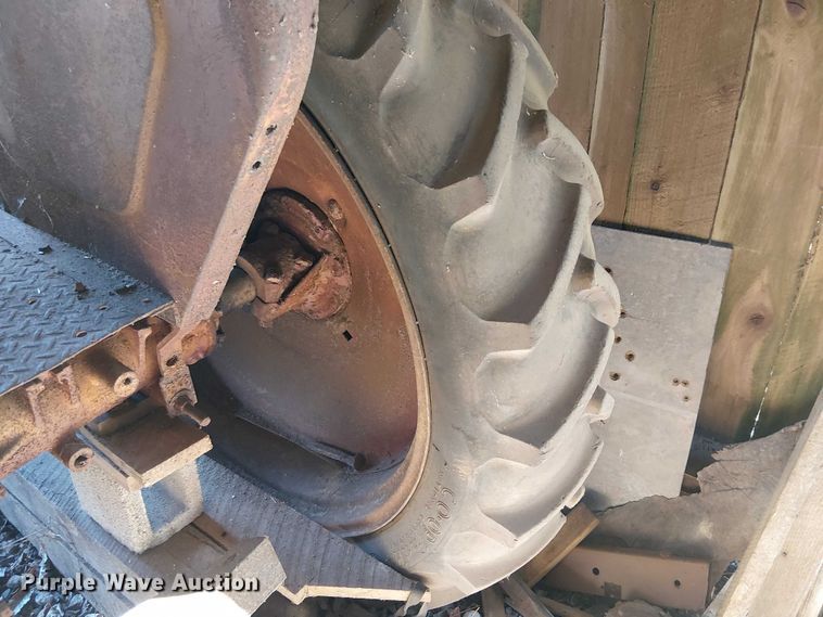 image for item EE7976 Massey Harris 30 tractor