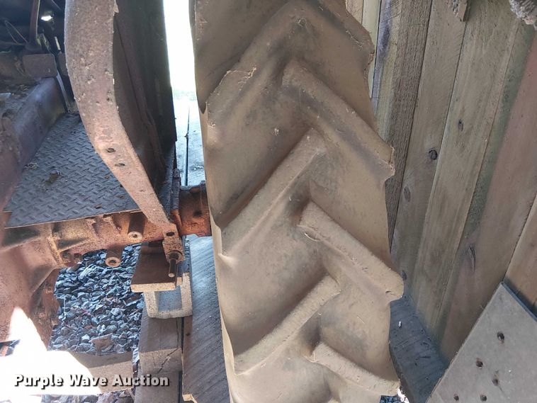 image for item EE7976 Massey Harris 30 tractor