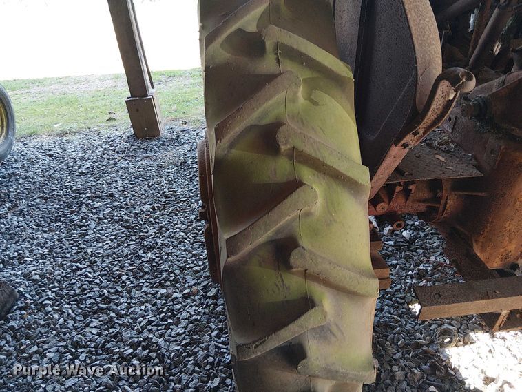 image for item EE7976 Massey Harris 30 tractor