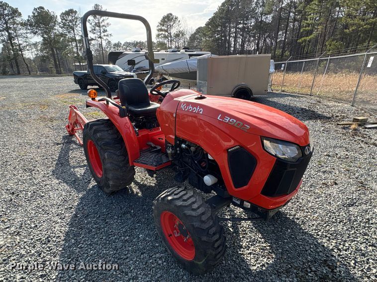 image for item EF1016 2022 Kubota L3902HST MFWD tractor