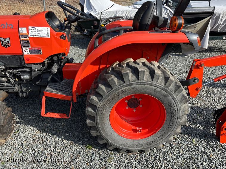 image for item EF1016 2022 Kubota L3902HST MFWD tractor