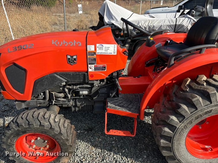 image for item EF1016 2022 Kubota L3902HST MFWD tractor