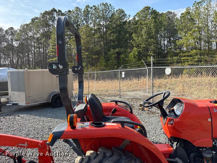 image for item EF1016 2022 Kubota L3902HST MFWD tractor