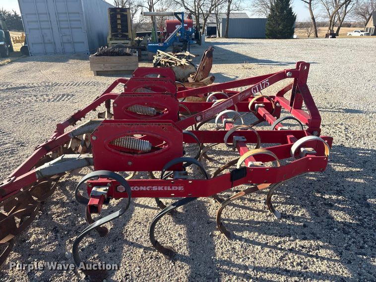 image for item EI5773 Kongskilde 0111 field cultivator