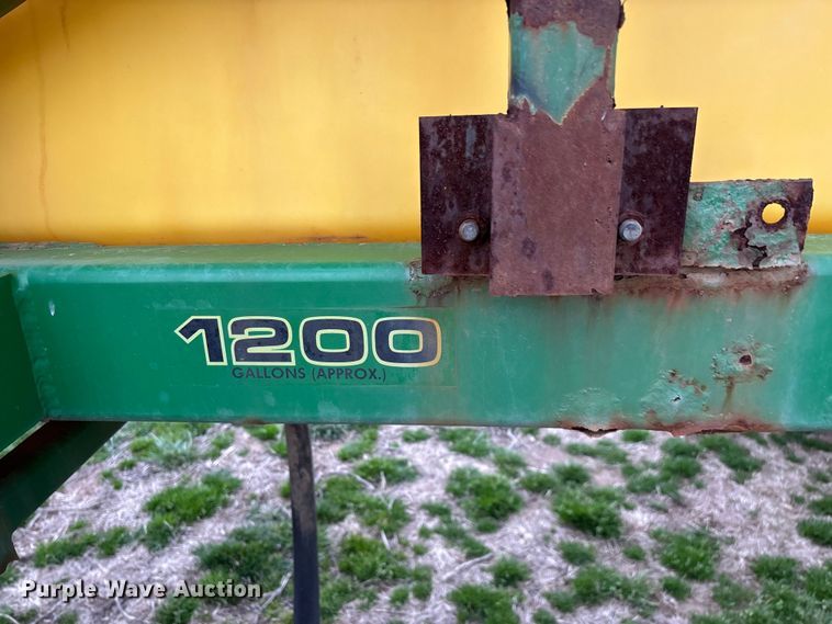 image for item EO4010 Redball 670 sprayer