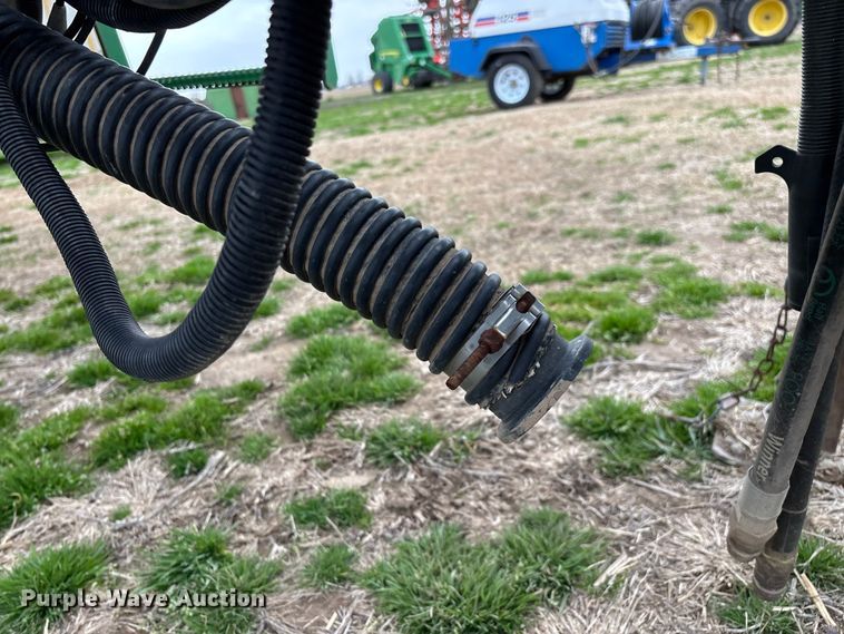 image for item EO4010 Redball 670 sprayer