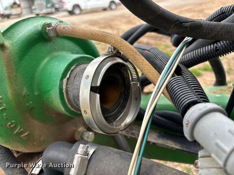 image for item EO4010 Redball 670 sprayer