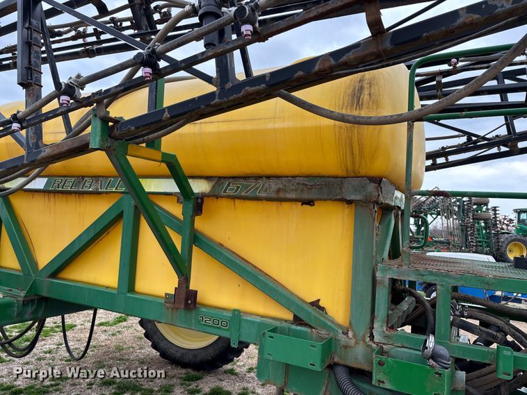 image for item EO4010 Redball 670 sprayer