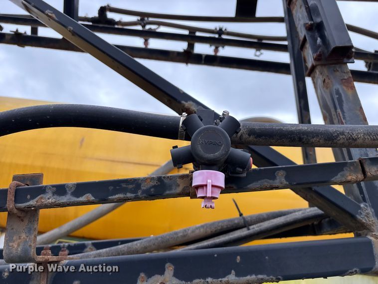 image for item EO4010 Redball 670 sprayer