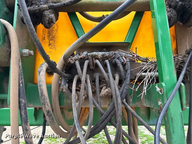 image for item EO4010 Redball 670 sprayer