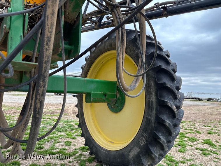 image for item EO4010 Redball 670 sprayer