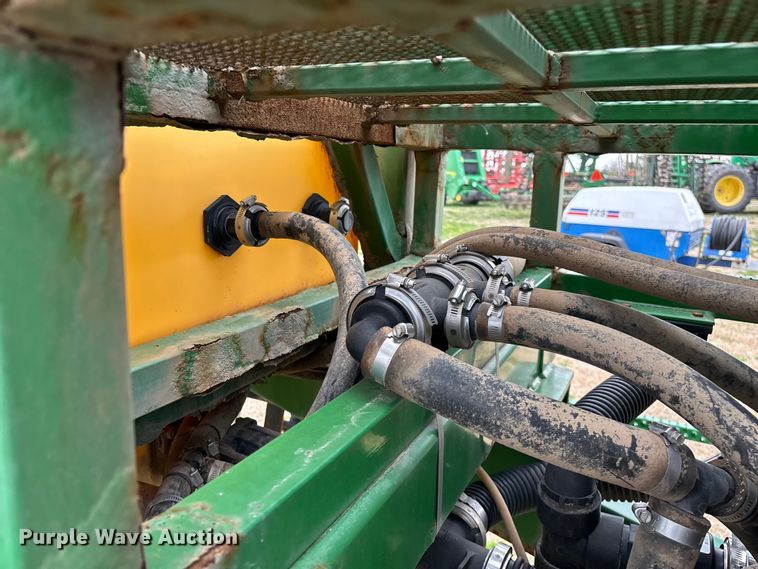 image for item EO4010 Redball 670 sprayer