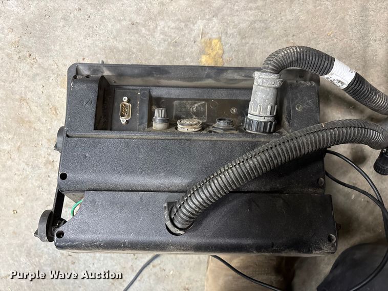 image for item EO4010 Redball 670 sprayer