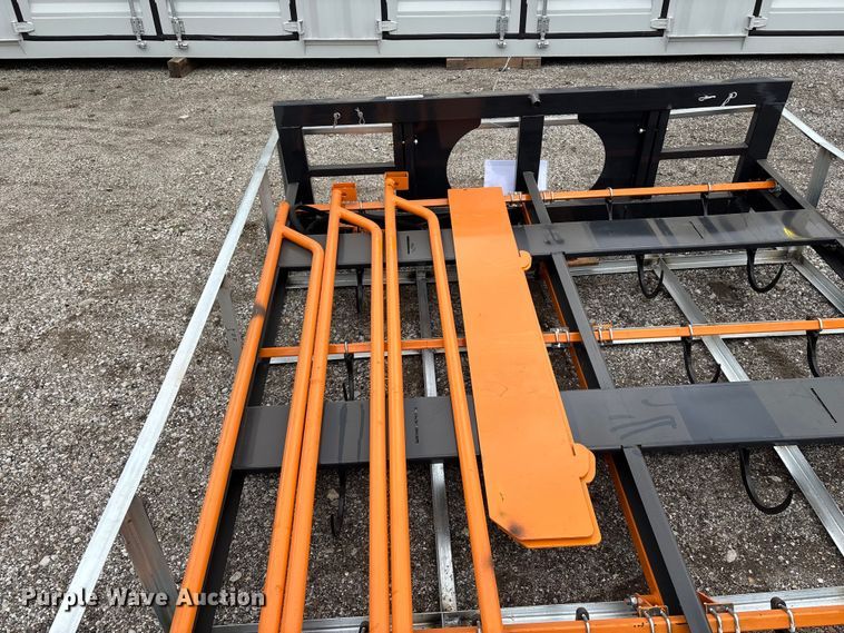 image for item EO4032 Arteer ACG-10 skid steer bale accumulator grapple