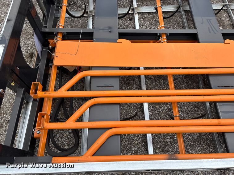 image for item EO4032 Arteer ACG-10 skid steer bale accumulator grapple