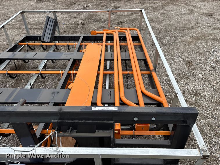 image for item EO4032 Arteer ACG-10 skid steer bale accumulator grapple