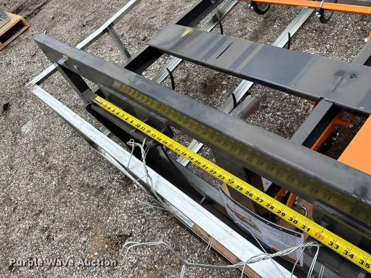 image for item EO4032 Arteer ACG-10 skid steer bale accumulator grapple