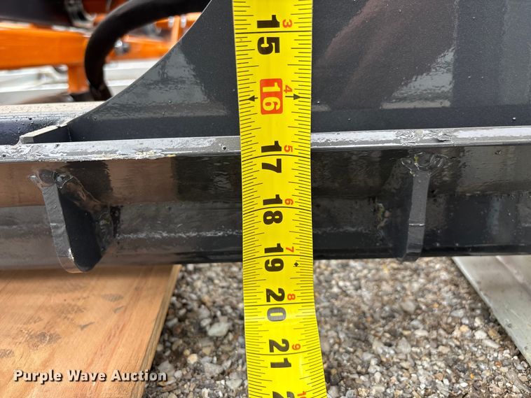 image for item EO4032 Arteer ACG-10 skid steer bale accumulator grapple