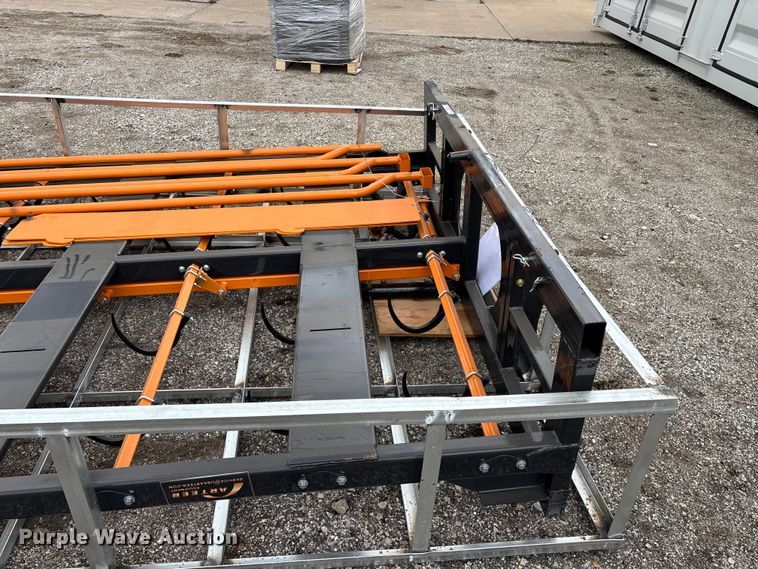 image for item EO4032 Arteer ACG-10 skid steer bale accumulator grapple