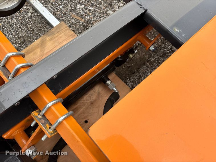 image for item EO4032 Arteer ACG-10 skid steer bale accumulator grapple