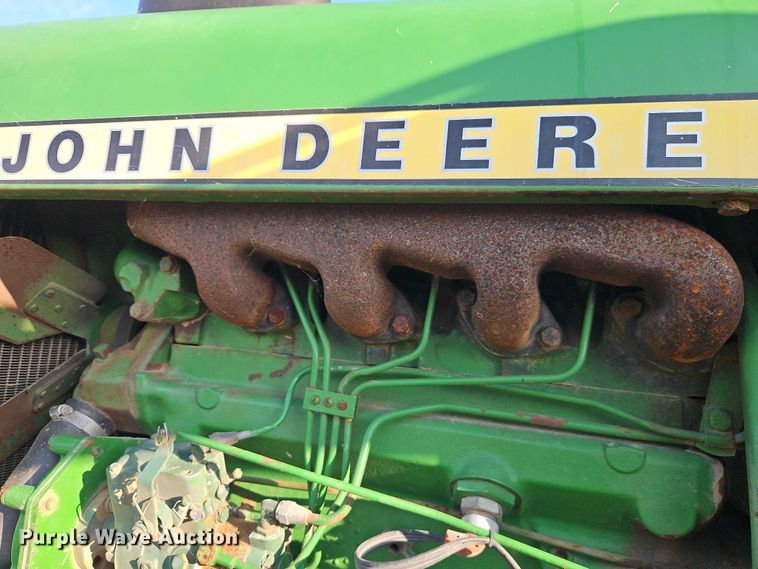 image for item EO7074 1977 John Deere 2640B tractor