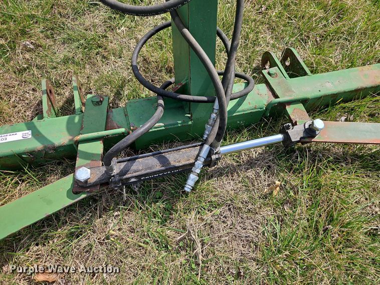 image for item EO7077  Bale unroller