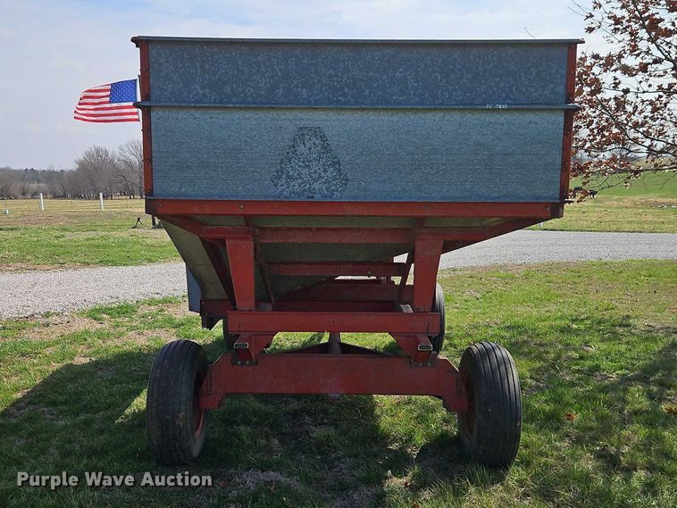 image for item EO7079 Gravity wagon