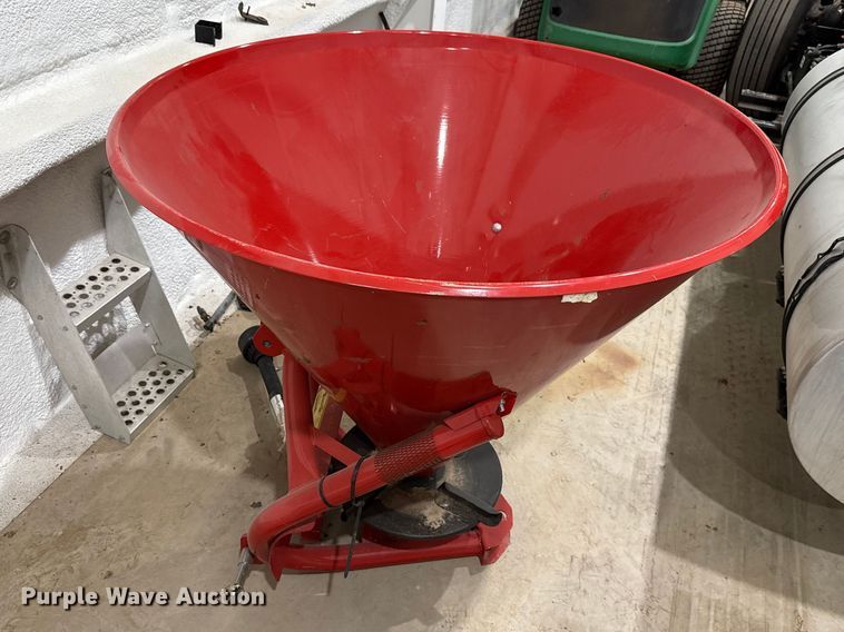 image for item ES5978 2023 Tarter FS20 spreader