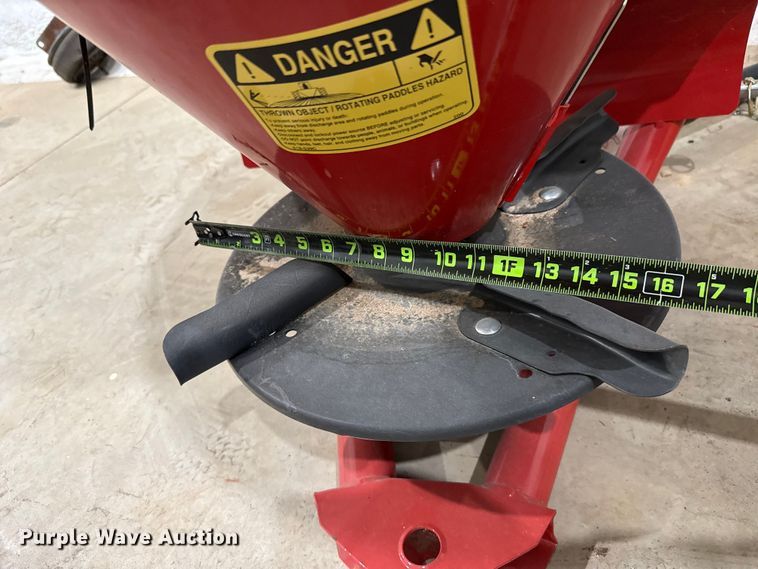 image for item ES5978 2023 Tarter FS20 spreader