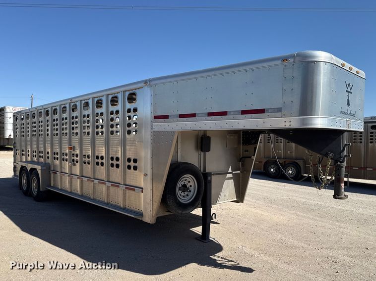 image for item ES5986 2021 Wilson PSGN-5724T livestock trailer