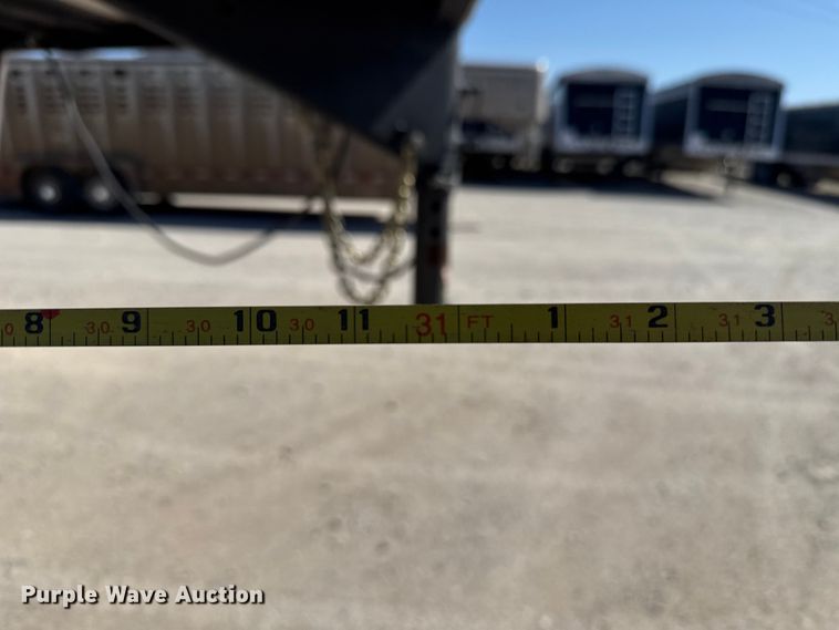 image for item ES5986 2021 Wilson PSGN-5724T livestock trailer