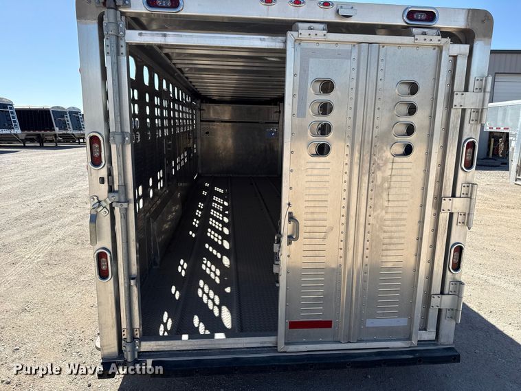 image for item ES5986 2021 Wilson PSGN-5724T livestock trailer