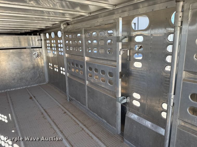 image for item ES5986 2021 Wilson PSGN-5724T livestock trailer