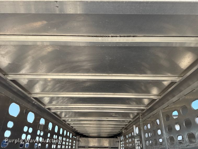 image for item ES5986 2021 Wilson PSGN-5724T livestock trailer