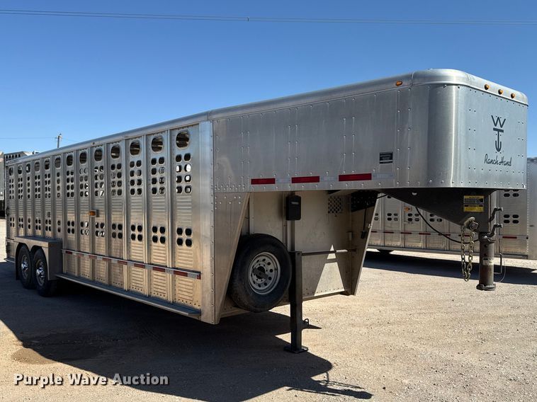 image for item ES5987 2017 Wilson PSGN-5724T livestock trailer