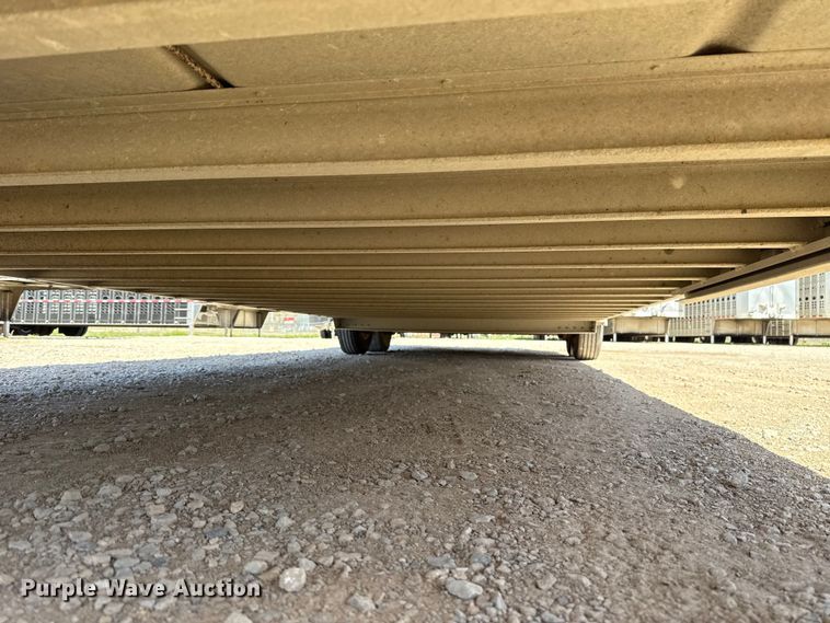 image for item ES5988 2011 EBY Ruff Neck livestock trailer