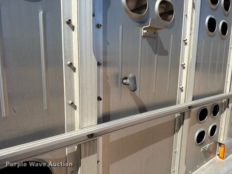 image for item ES5988 2011 EBY Ruff Neck livestock trailer