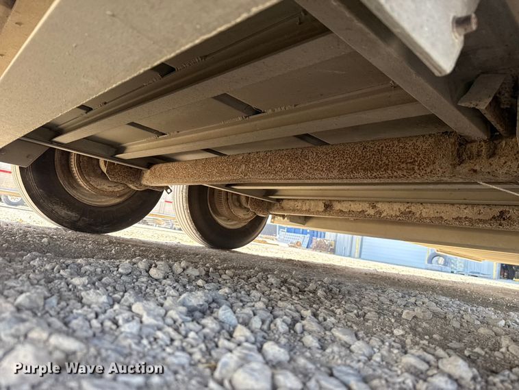 image for item ES5988 2011 EBY Ruff Neck livestock trailer