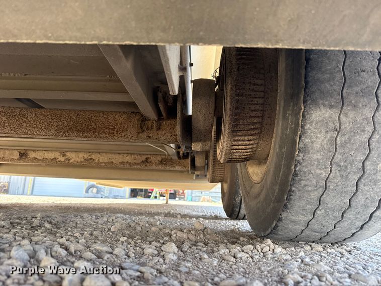 image for item ES5988 2011 EBY Ruff Neck livestock trailer